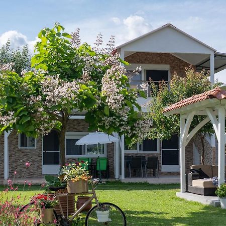 Estell Apartments Sykia Chalkidikis Buitenkant foto