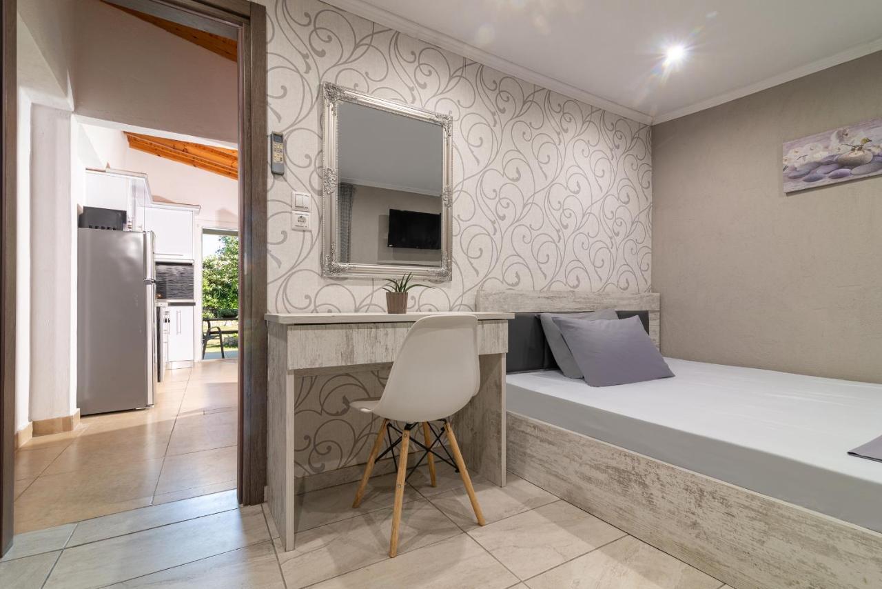 Estell Apartments Sykia Chalkidikis Buitenkant foto