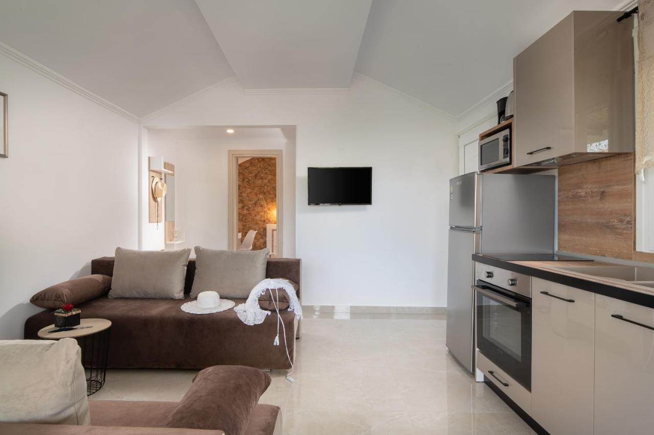 Estell Apartments Sykia Chalkidikis Buitenkant foto